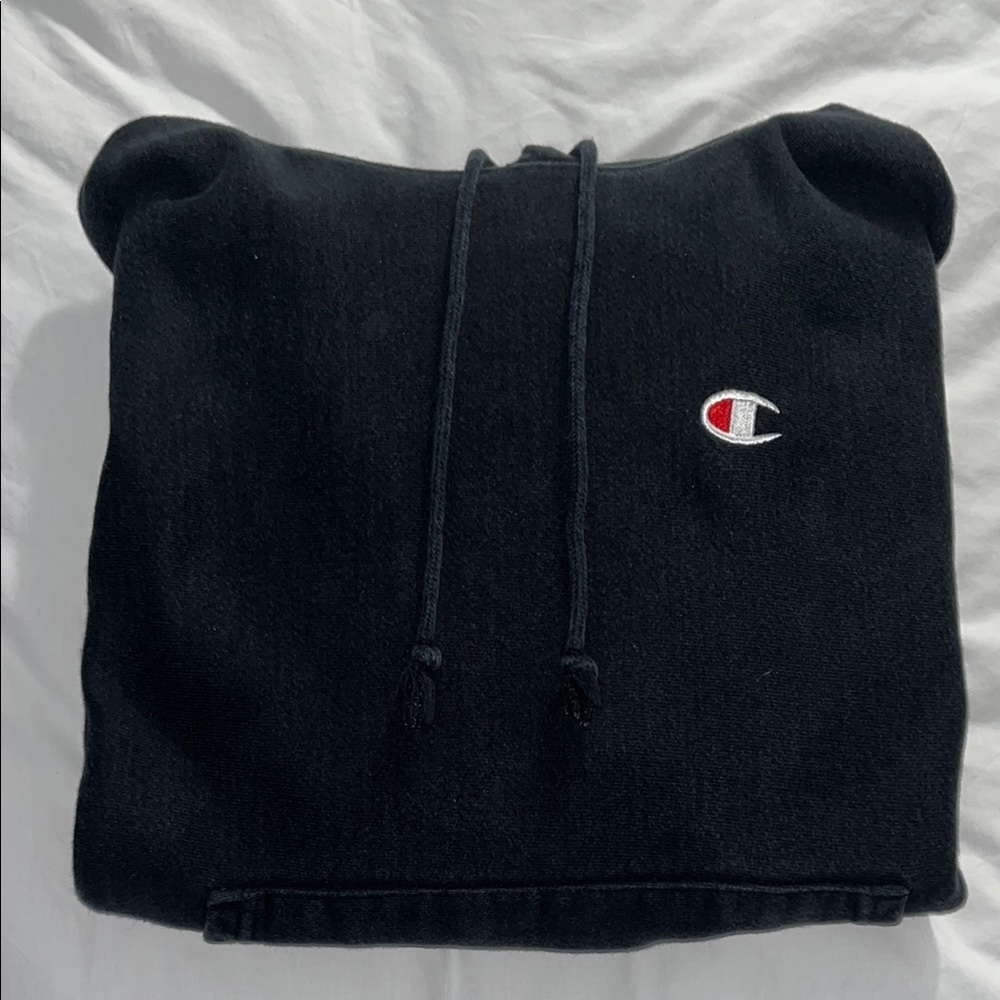 Champion Black Sweater Iconic Logo Classic Pullover